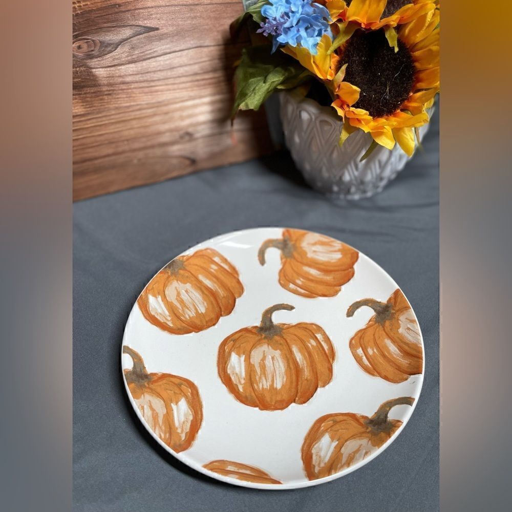 2 NEW! Harvest Pumpkins Salad Plates HOME by JCPenney NWT - Picture 3 of 6